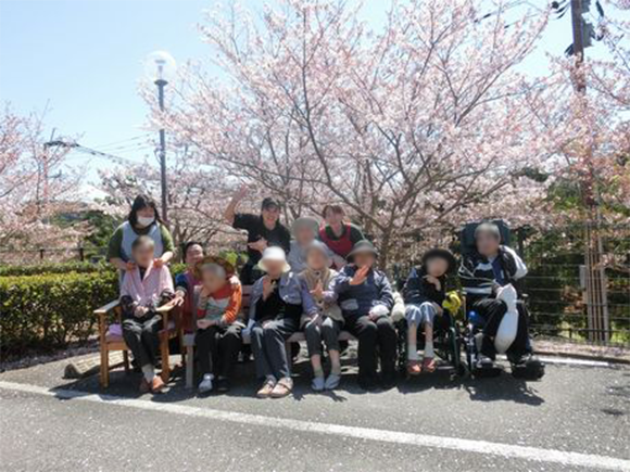 写真：お花見の様子