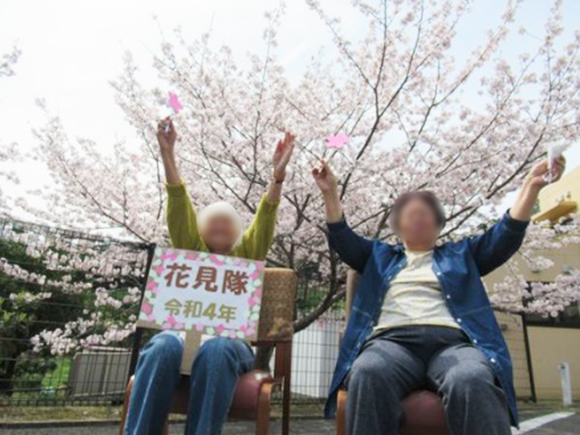 写真：お花見の様子